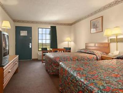 фото отеля Super 8 Memphis / Downtown / Graceland Area