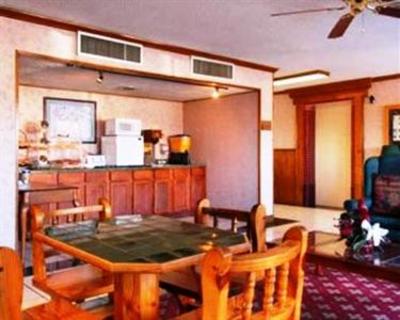 фото отеля Super 8 Memphis / Downtown / Graceland Area