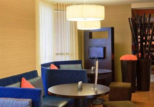 фото отеля Courtyard by Marriott Dayton Beavercreek