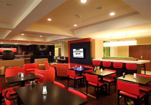 фото отеля Courtyard by Marriott Dayton Beavercreek