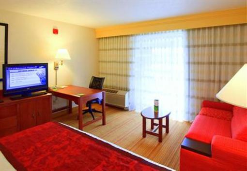 фото отеля Courtyard by Marriott Dayton Beavercreek