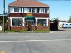 фото отеля Racecourse Backpackers Hostel