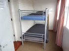 фото отеля Racecourse Backpackers Hostel