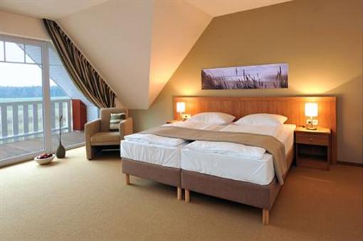фото отеля Strandhafer Aparthotel Rostock