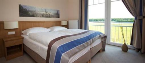 фото отеля Strandhafer Aparthotel Rostock
