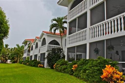 фото отеля Waterside Inn Beach Sanibel Island