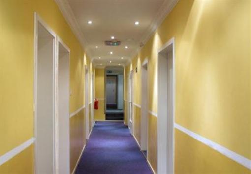 фото отеля Hotel Tyros - am Weidendamm