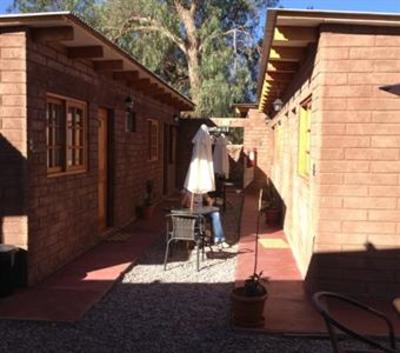 фото отеля Hostal Campo Base
