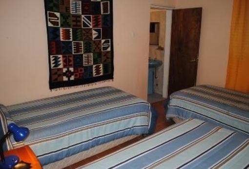 фото отеля Hostal Campo Base
