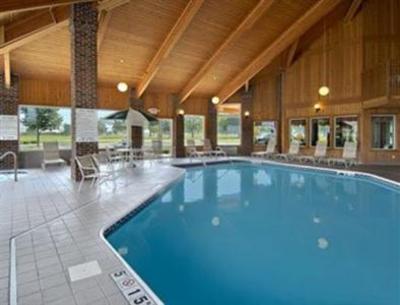 фото отеля Baymont Inn and Suites Columbus at Rickenbacker