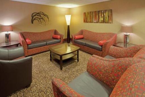 фото отеля Holiday Inn Portsmouth (New Hampshire)