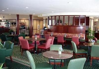 фото отеля Courtyard Hotel Montgomeryville North Wales