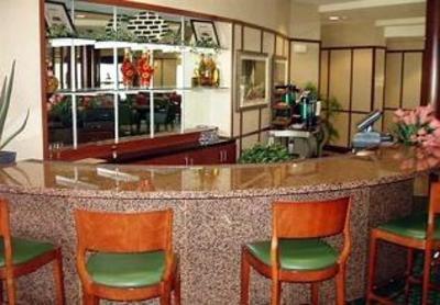 фото отеля Courtyard Hotel Montgomeryville North Wales