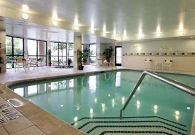 фото отеля Courtyard Hotel Montgomeryville North Wales