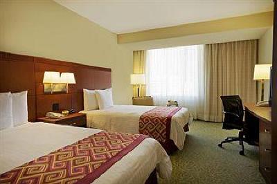 фото отеля Courtyard by Marriott Panama Real Hotel