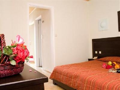 фото отеля Paradise Apartments Laganas