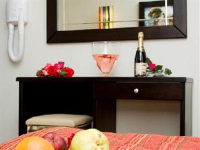 фото отеля Paradise Apartments Laganas