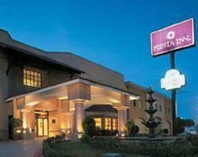 фото отеля Fiesta Inn Monterrey La Fe San Nicolas De Los Garza