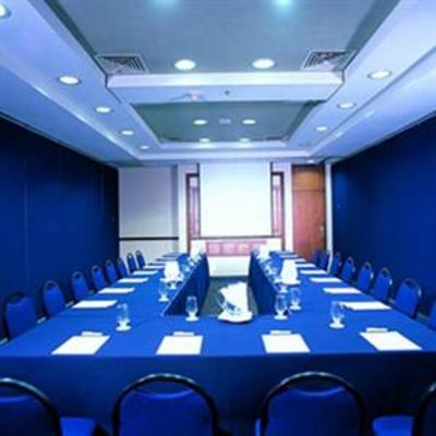 фото отеля Fiesta Inn Monterrey La Fe San Nicolas De Los Garza