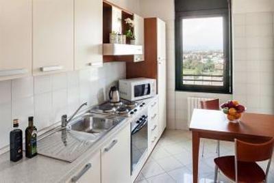 фото отеля Cosmo Residence