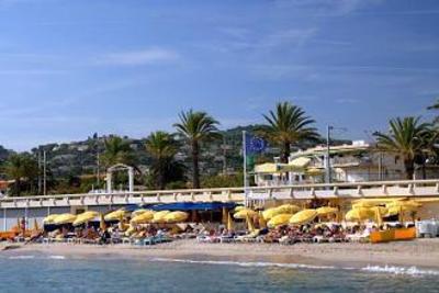 фото отеля Odalys Open Golfe Juan