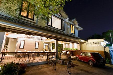 фото отеля Early Bird Bed & Breakfast