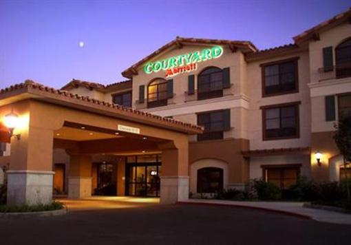 фото отеля Courtyard by Marriott Thousand Oaks