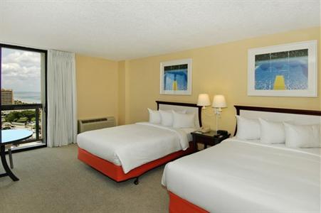 фото отеля Bahia Mar Fort Lauderdale Beach - a Doubletree by Hilton Hotel