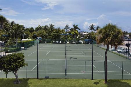 фото отеля Bahia Mar Fort Lauderdale Beach - a Doubletree by Hilton Hotel