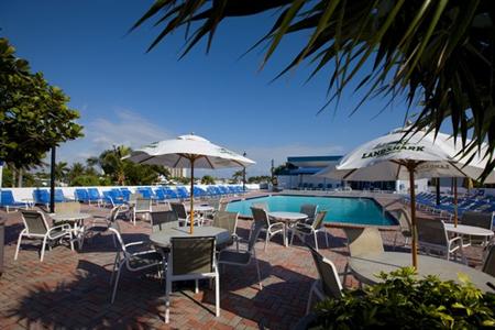 фото отеля Bahia Mar Fort Lauderdale Beach - a Doubletree by Hilton Hotel
