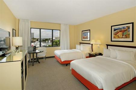 фото отеля Bahia Mar Fort Lauderdale Beach - a Doubletree by Hilton Hotel