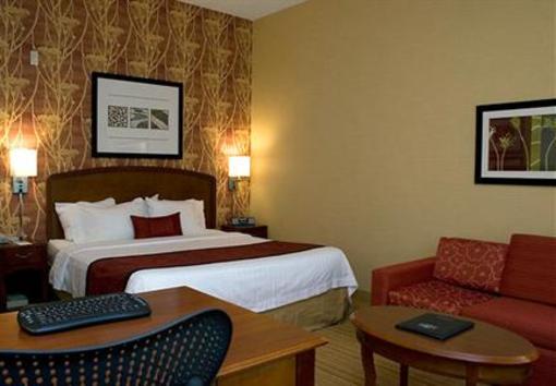 фото отеля Courtyard by Marriott Los Angeles Burbank Airport
