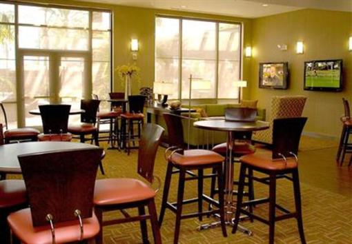 фото отеля Courtyard by Marriott Los Angeles Burbank Airport