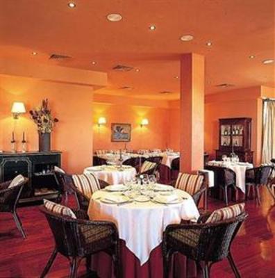 фото отеля Torremirona Golf & Spa Resort