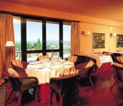 фото отеля Torremirona Golf & Spa Resort