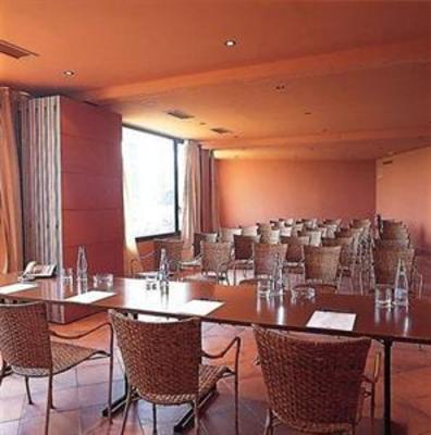 фото отеля Torremirona Golf & Spa Resort