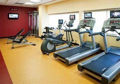 фото отеля Courtyard by Marriott Alexandria