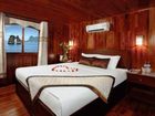 фото отеля Huong Hai Junks Halong