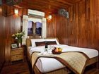 фото отеля Huong Hai Junks Halong