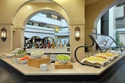 фото отеля Embassy Suites Hotel San Diego Bay - Downtown