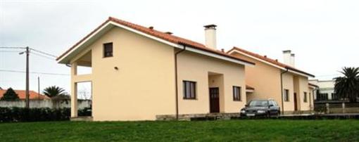 фото отеля Apartamentos El Regueirin 2
