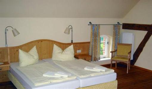 фото отеля Gaestehaus & Restaurant Wolfshagen