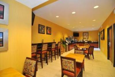 фото отеля Best Western Plus Fresno Inn