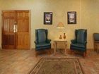 фото отеля Econo Lodge Hotel and Suites