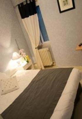 фото отеля Central Hotel Niort