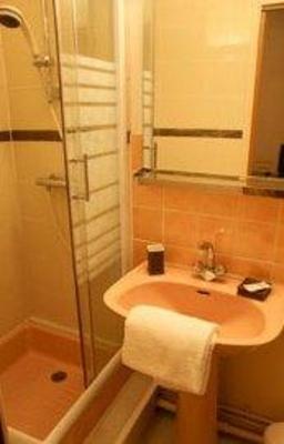 фото отеля Central Hotel Niort
