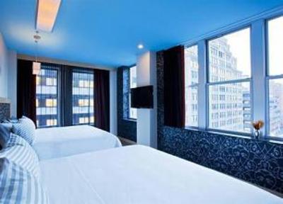 фото отеля Tryp Times Square South