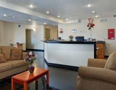 фото отеля Super 8 Clint/El Paso area