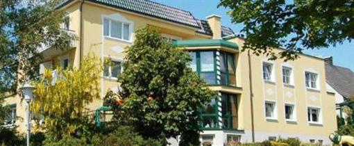 фото отеля Hotel Pension Haus Birken Bad Steben