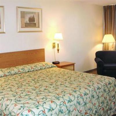 фото отеля Regency Inn Sturgis